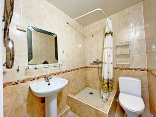 Гостевой дом Натали Анапа Четырехместный номер «Комфорт»-6